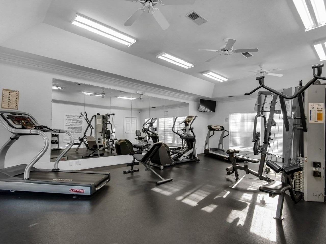 4050 Dancing Cloud Court #306 - Photo 3 of 20