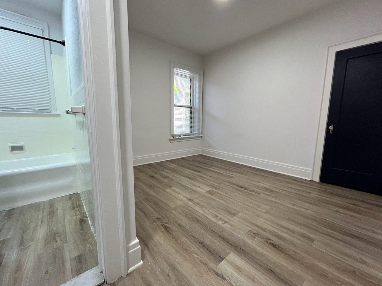 Now Leasing - Photo 5 of 10