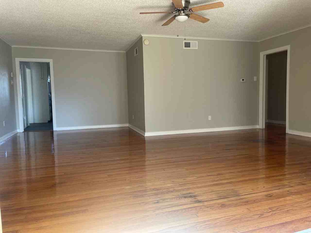 3708 23rd St - Photo 7 of 34