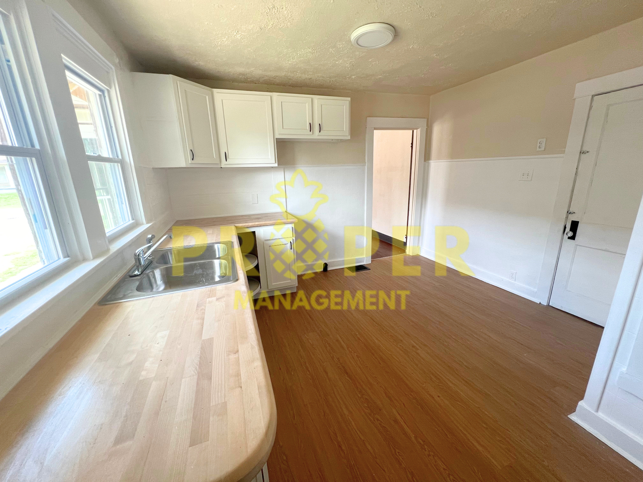 40 Malden Avenue - Photo 3 of 10