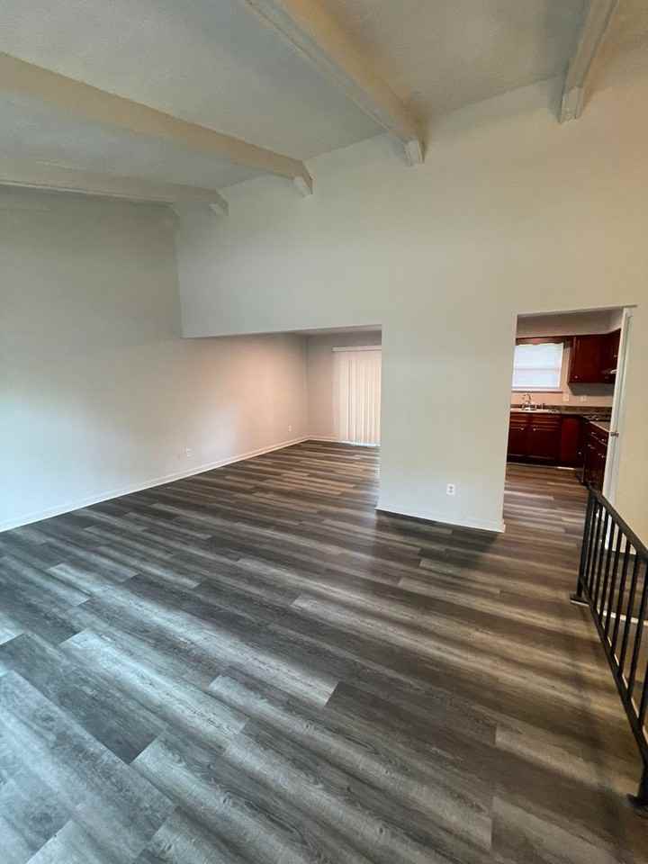 817 South Valleywood Circle - Photo 6 of 23