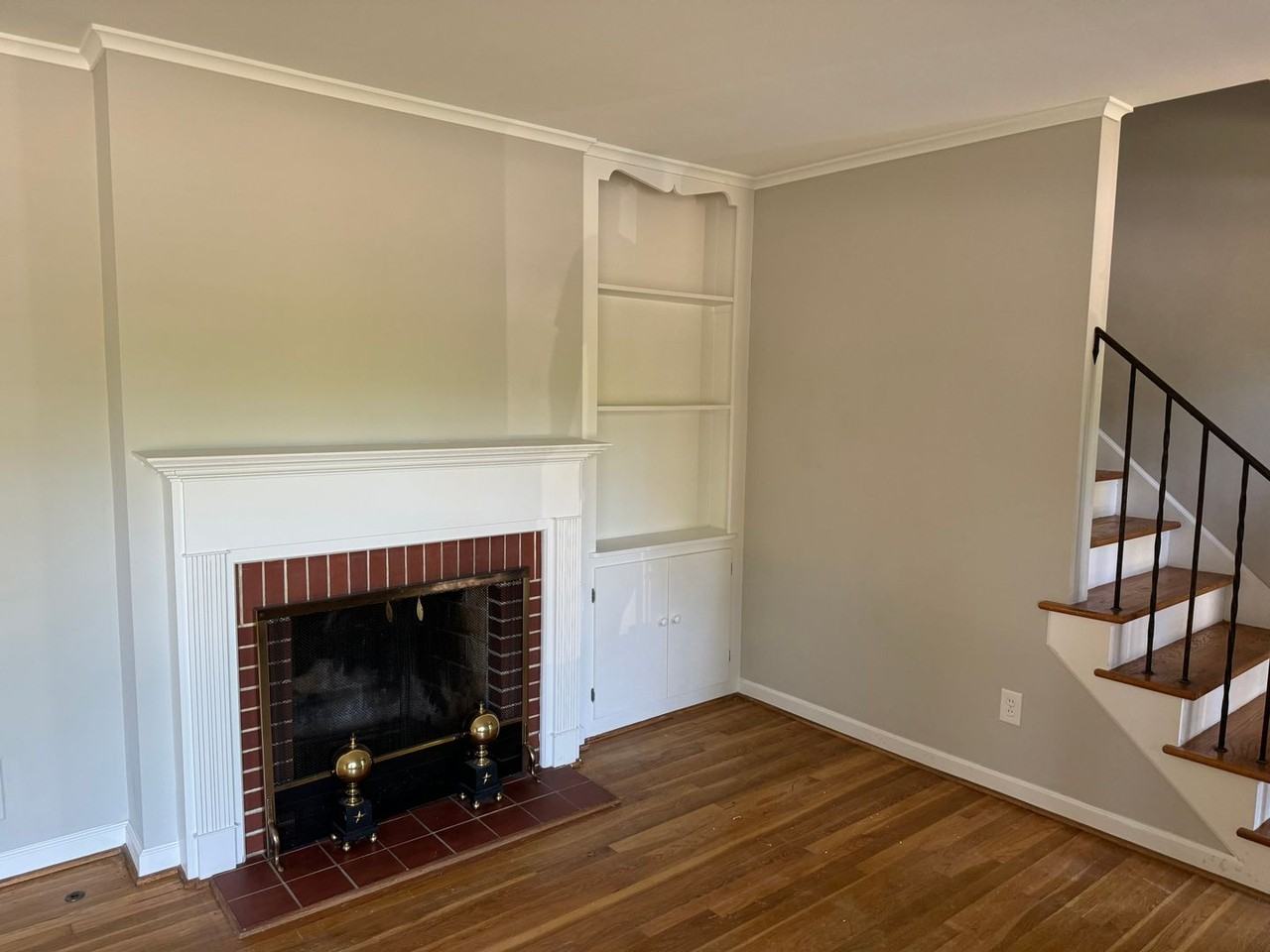 2422 Northwest Blvd - Photo 5 of 35