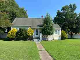 2301 Dominion Ave - Photo 1 of 1