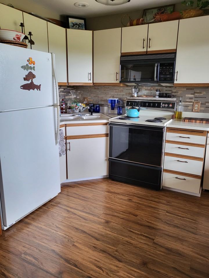 2855 S Forrest St #106 - Photo 3 of 10