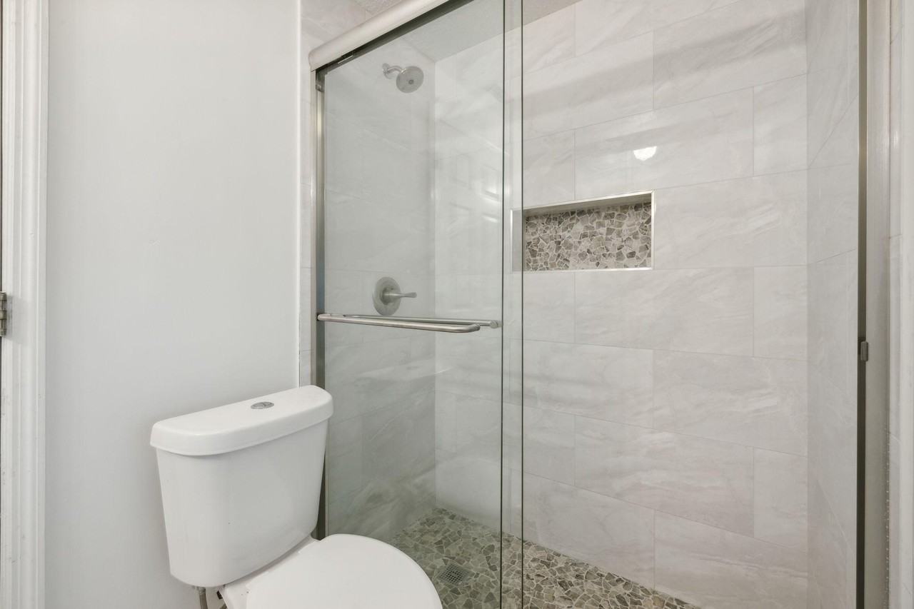 Harvard Ave - Photo 6 of 11