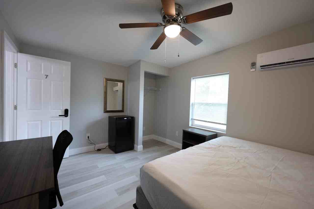 39th St - Photo 5 of 7