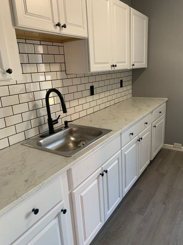 143 W Broad St - Photo 4 of 9