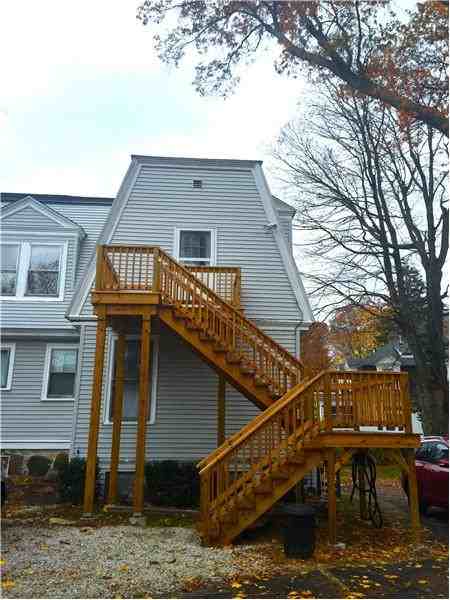 38 Crescent St - Photo 2 of 14