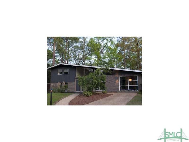 319 Windsor Rd - Photo 2 of 20