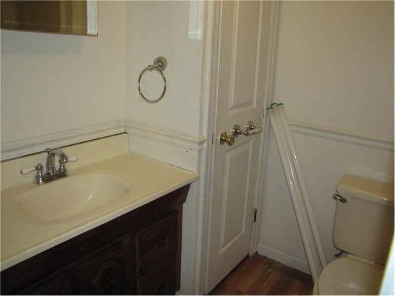 22 E Broome St - Photo 3 of 6