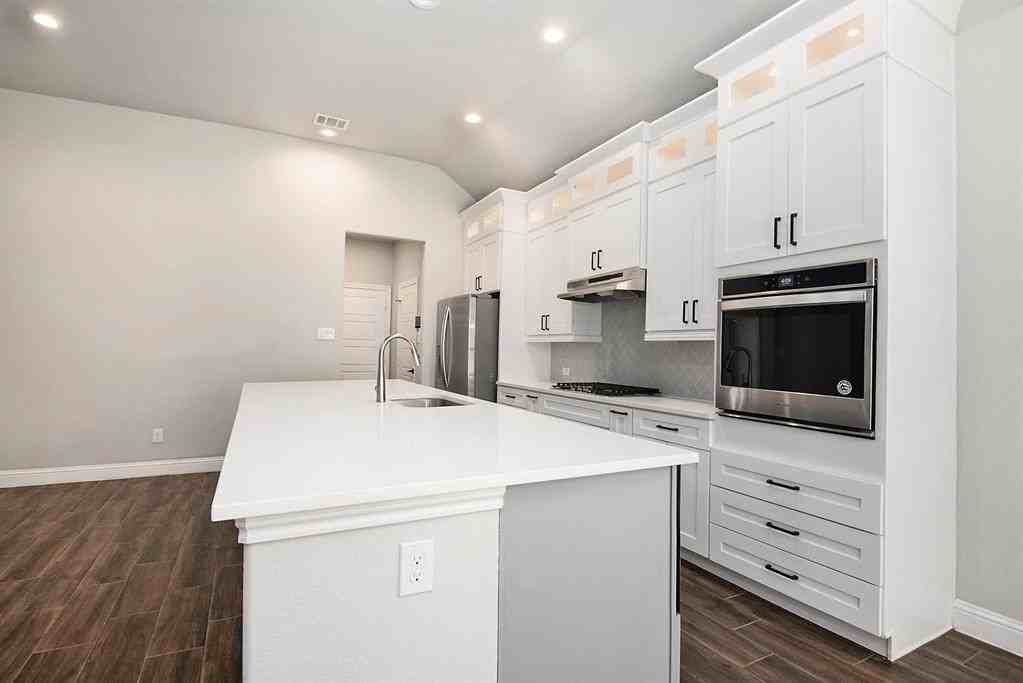 6944 Talon Bluff Drive - Photo 7 of 24