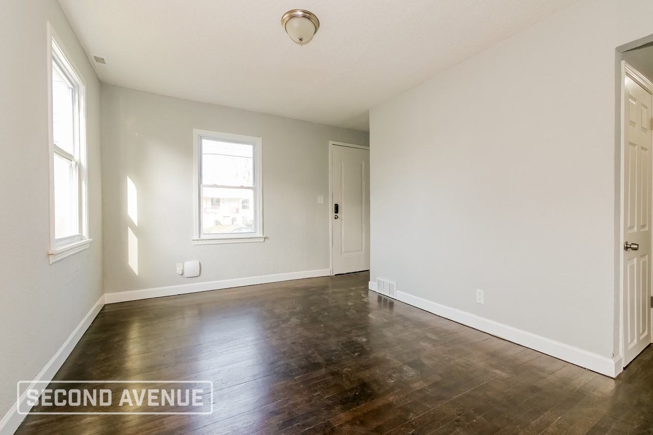 3547 Jackson Ave - Photo 4 of 20
