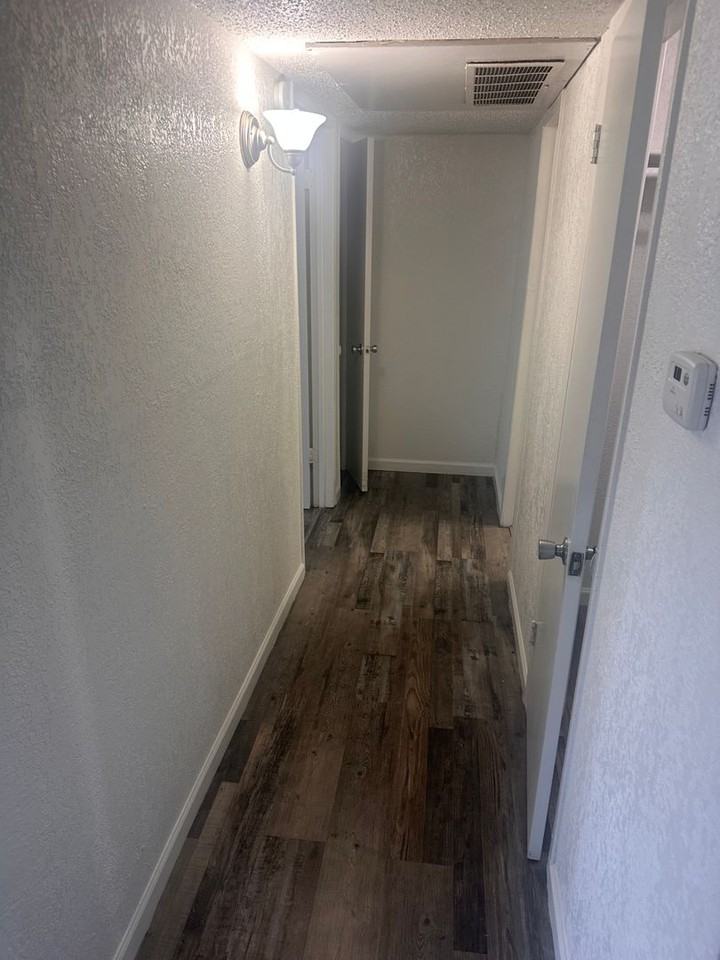 710 N 46th St - Photo 6 of 50