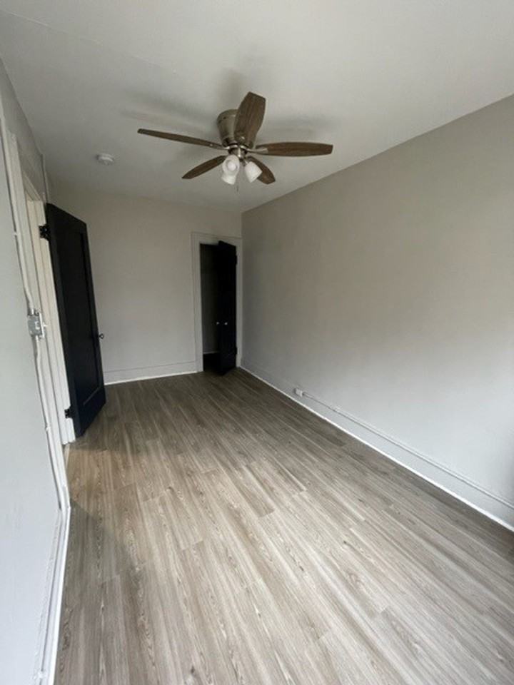 Marion Manor Apartments - Photo 4 of 5