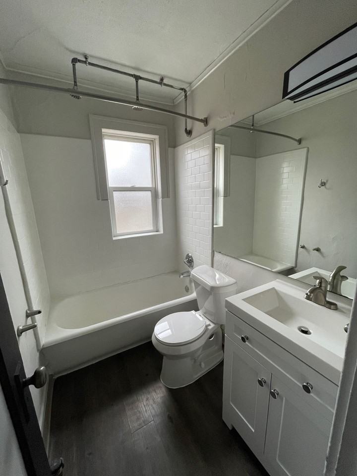 Marion Manor Apartments - Photo 5 of 5