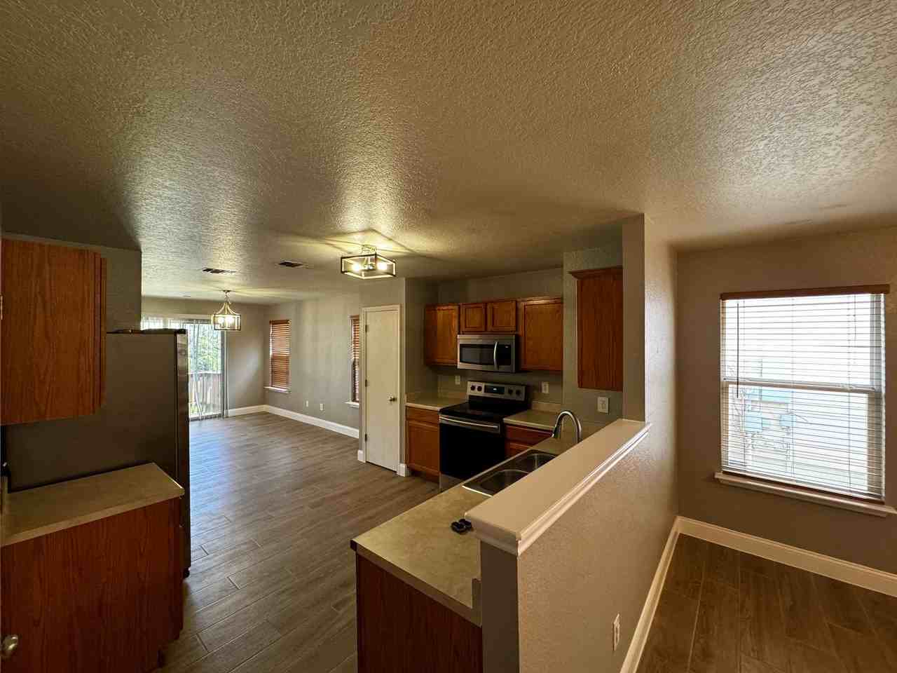 9016 Dublin Grn - Photo 4 of 29