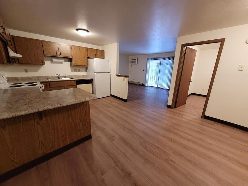 516 Baird Creek Rd - Photo 3 of 8