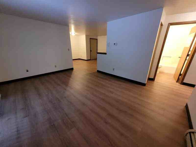 516 Baird Creek Rd - Photo 5 of 8