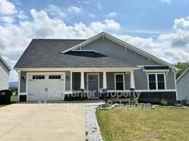 featured image of 42 Mcilwee Ln