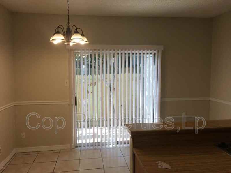 1804 Garys Park - Photo 7 of 27