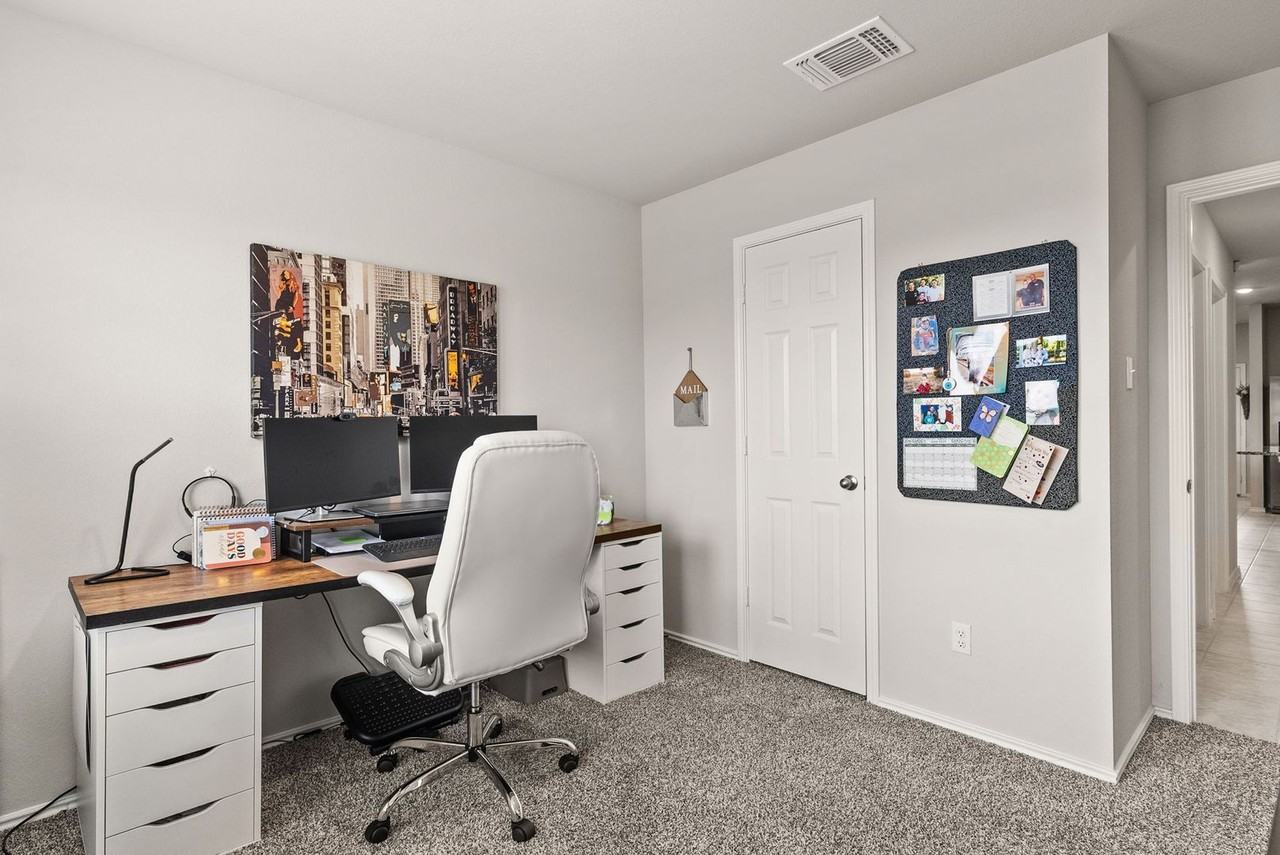 3600 Fountain View Dr - Photo 6 of 15