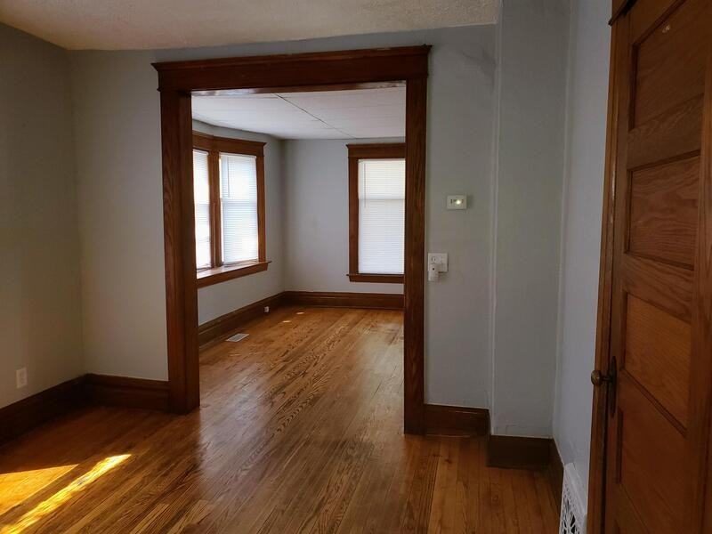 144 E Barnes Ave - Photo 7 of 21