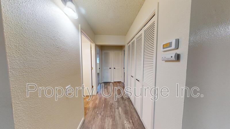 905 Lakeside Dr #4 - Photo 7 of 18