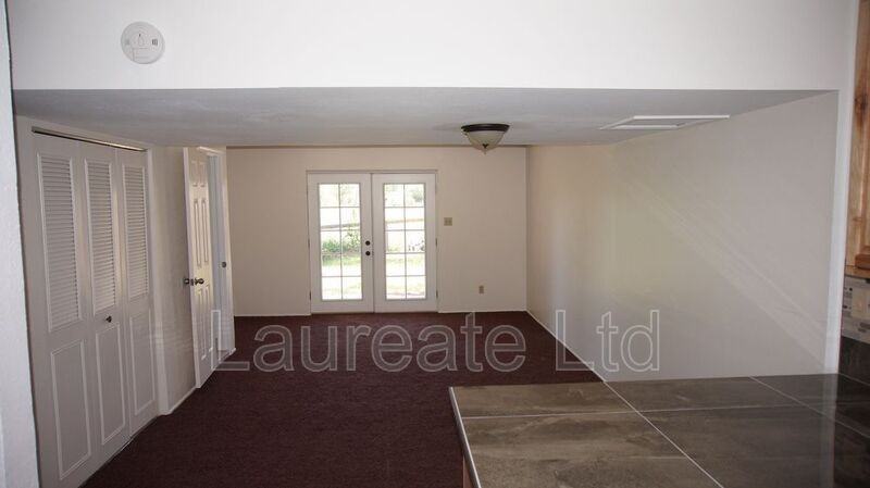 18222 W 3rd Ave - Photo 3 of 9