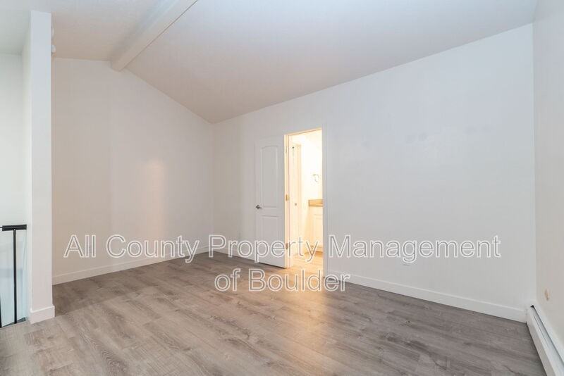 1842 Canyon Blvd #205 - Photo 7 of 13