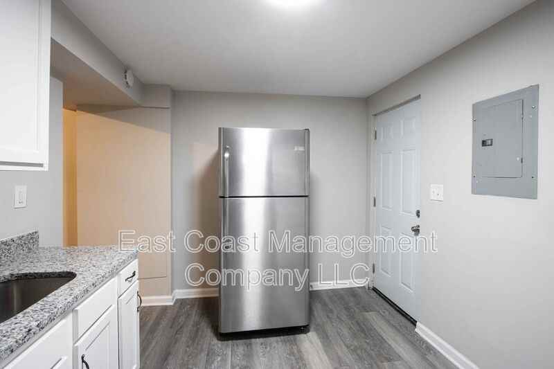 208 S Bruce St - Photo 2 of 16