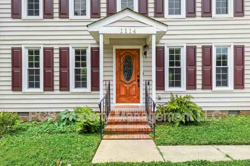 1114 Collingwood Dr - Photo 2 of 43