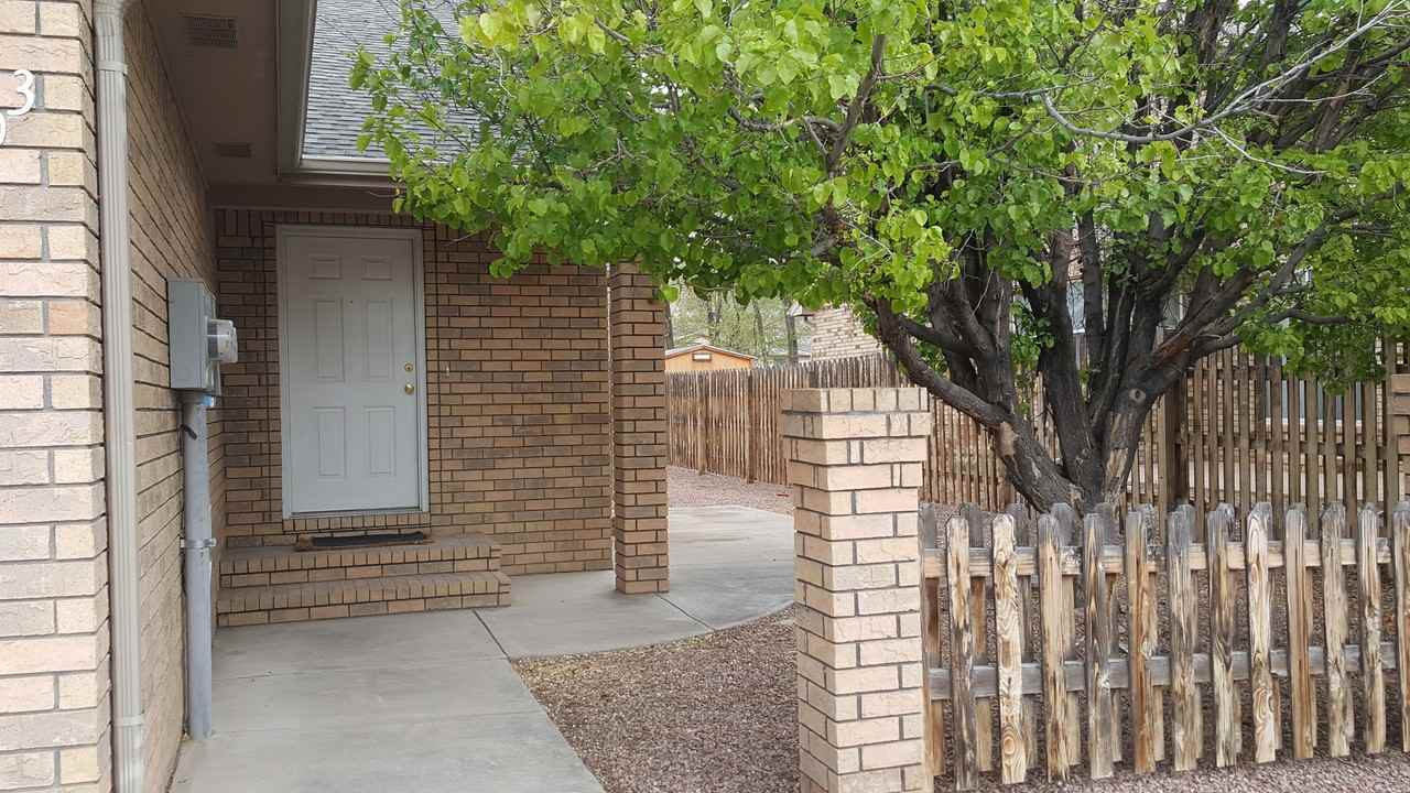 2401/2403 N 10th St - Photo 2 of 22