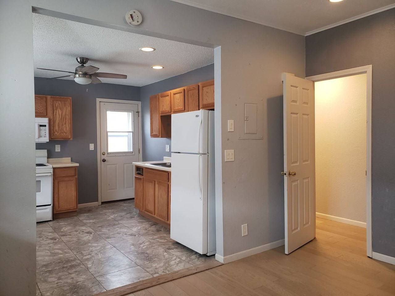 307 W Central Entrance - Photo 2 of 29