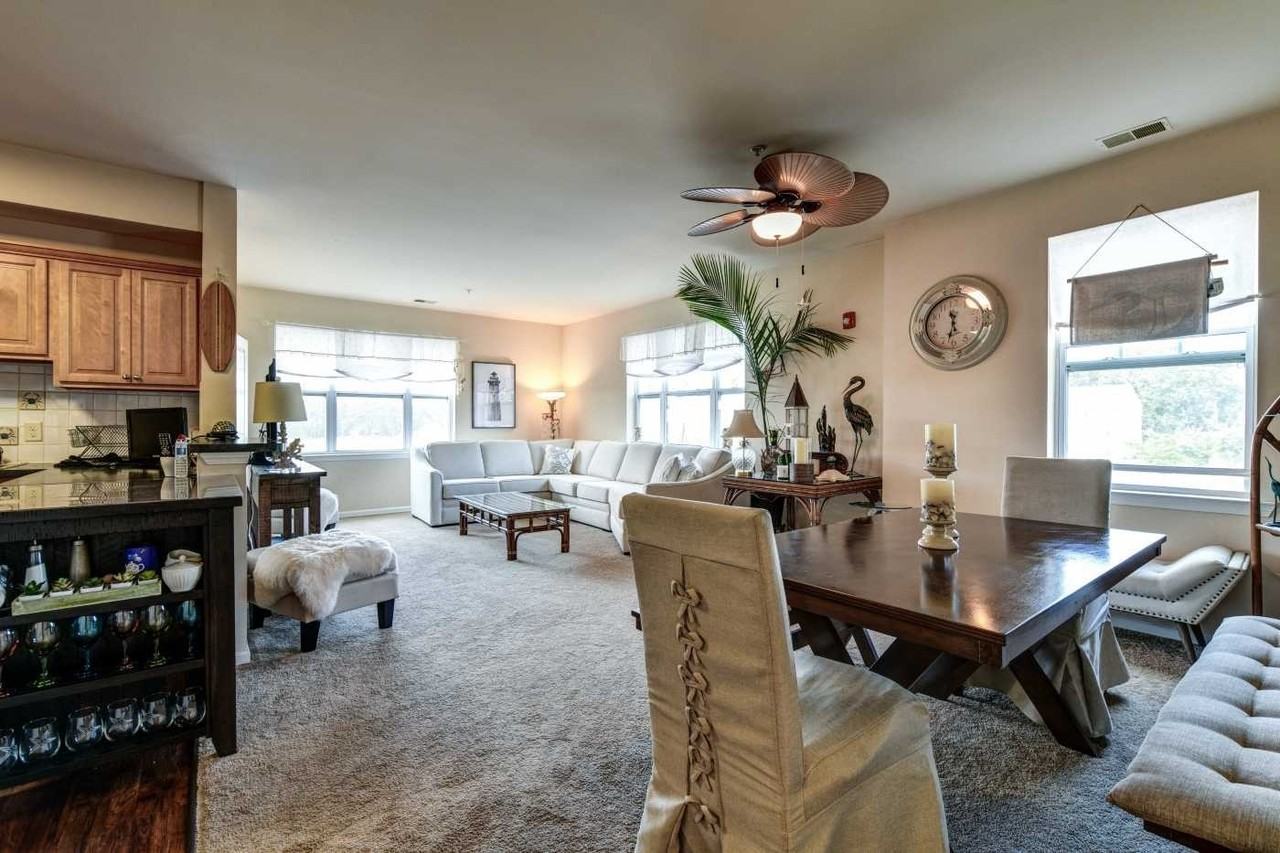 The Residence Club at New Visions - Photo 4 of 45