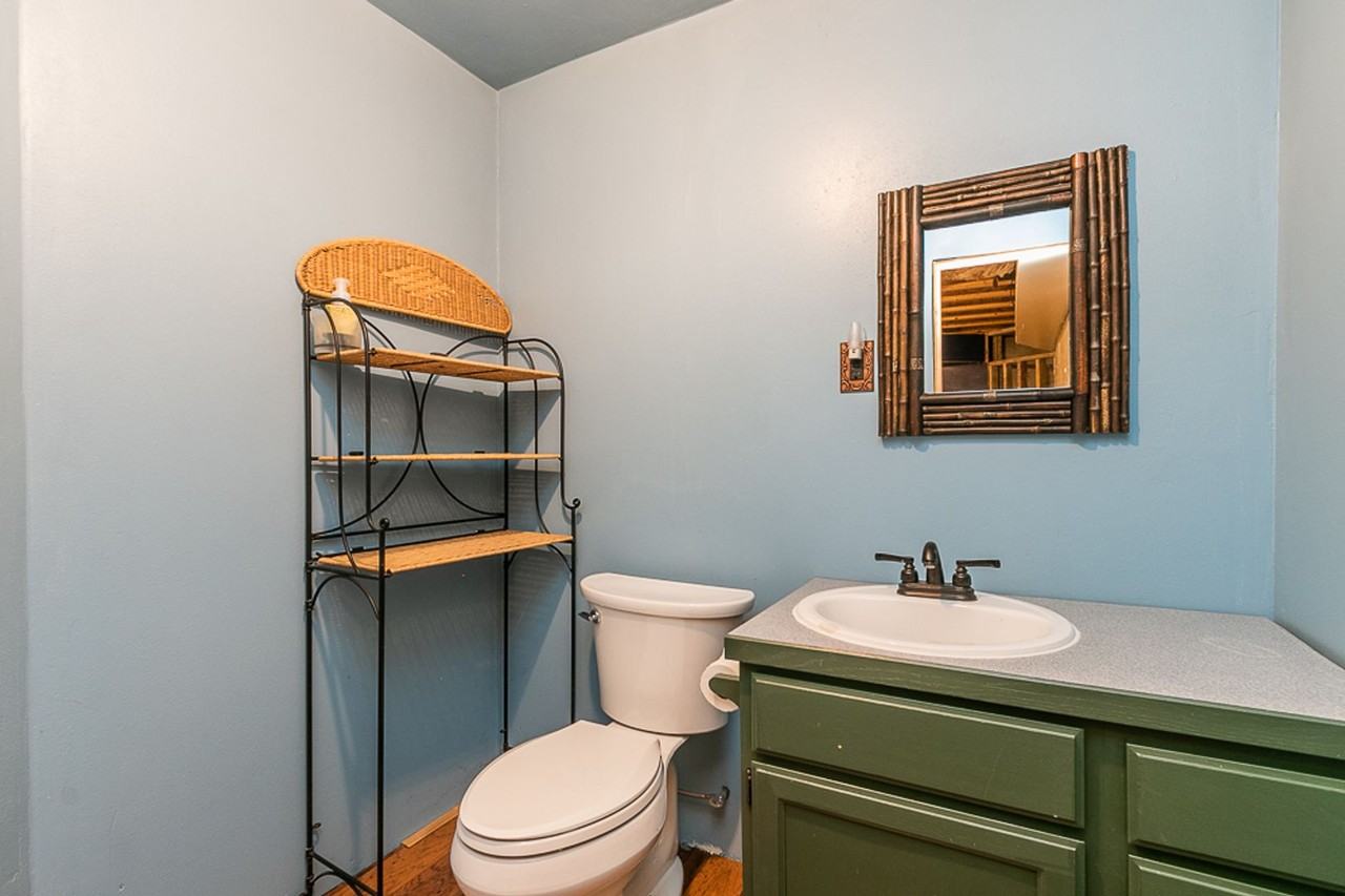 3614 Centennial Cir - Photo 3 of 24