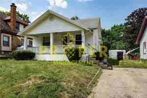 featured image of 15 Camden Ave