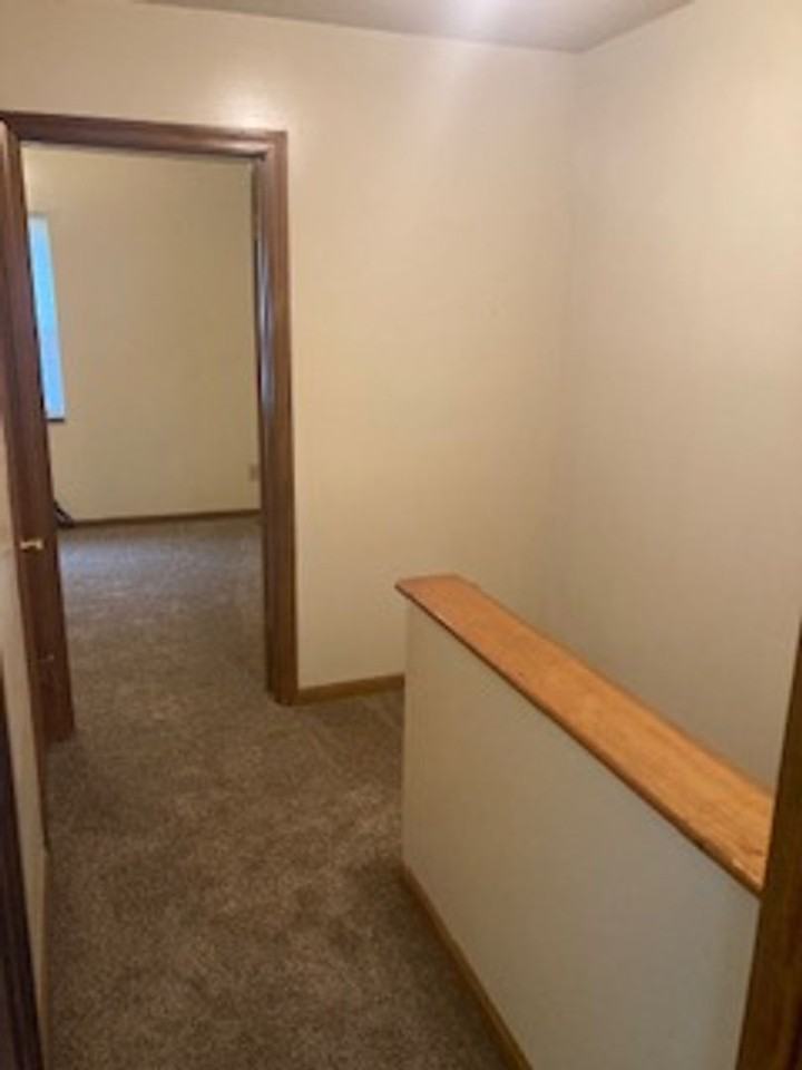 1114 Park St - Photo 5 of 14