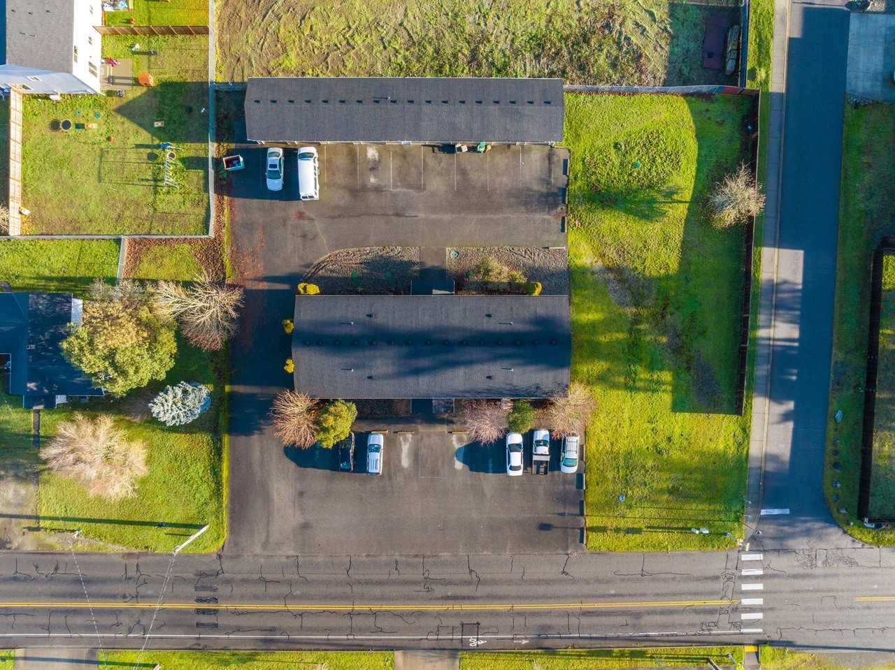 306 Centre St S - Photo 2 of 7