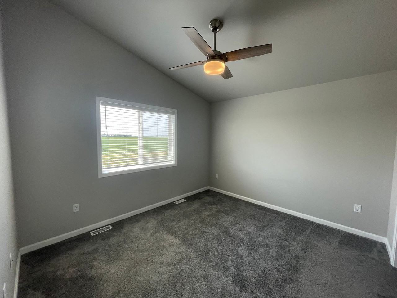 2562 74th Ave S - Photo 6 of 20