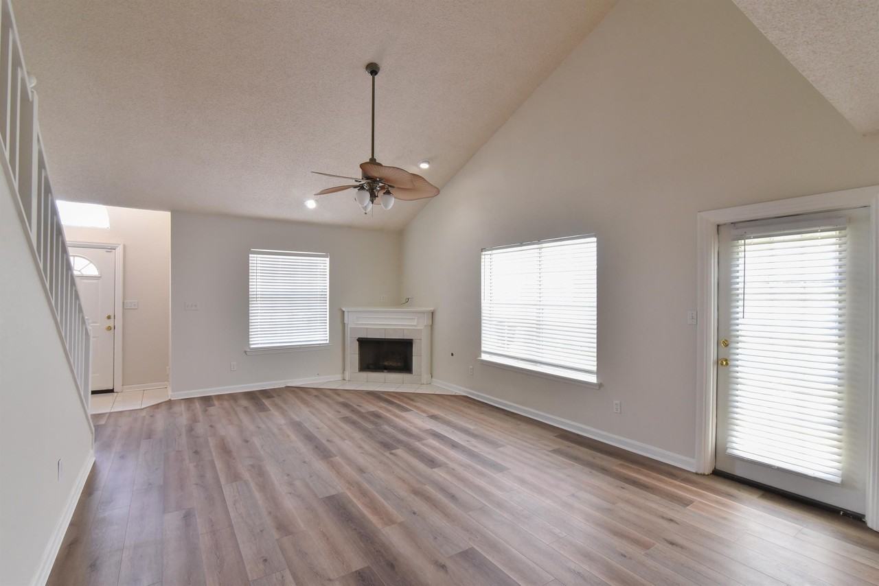 3483 Daylily Lane - Photo 2 of 15