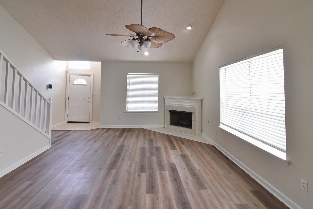 3483 Daylily Lane - Photo 3 of 15