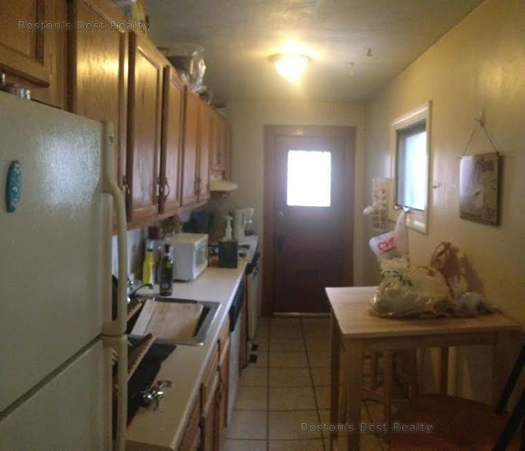 1363 Commonwealth Ave #2 - Photo 7 of 10