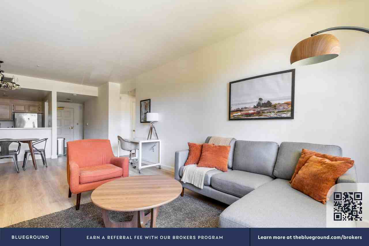 550 Ortega Ave #1517 - Photo 5 of 28