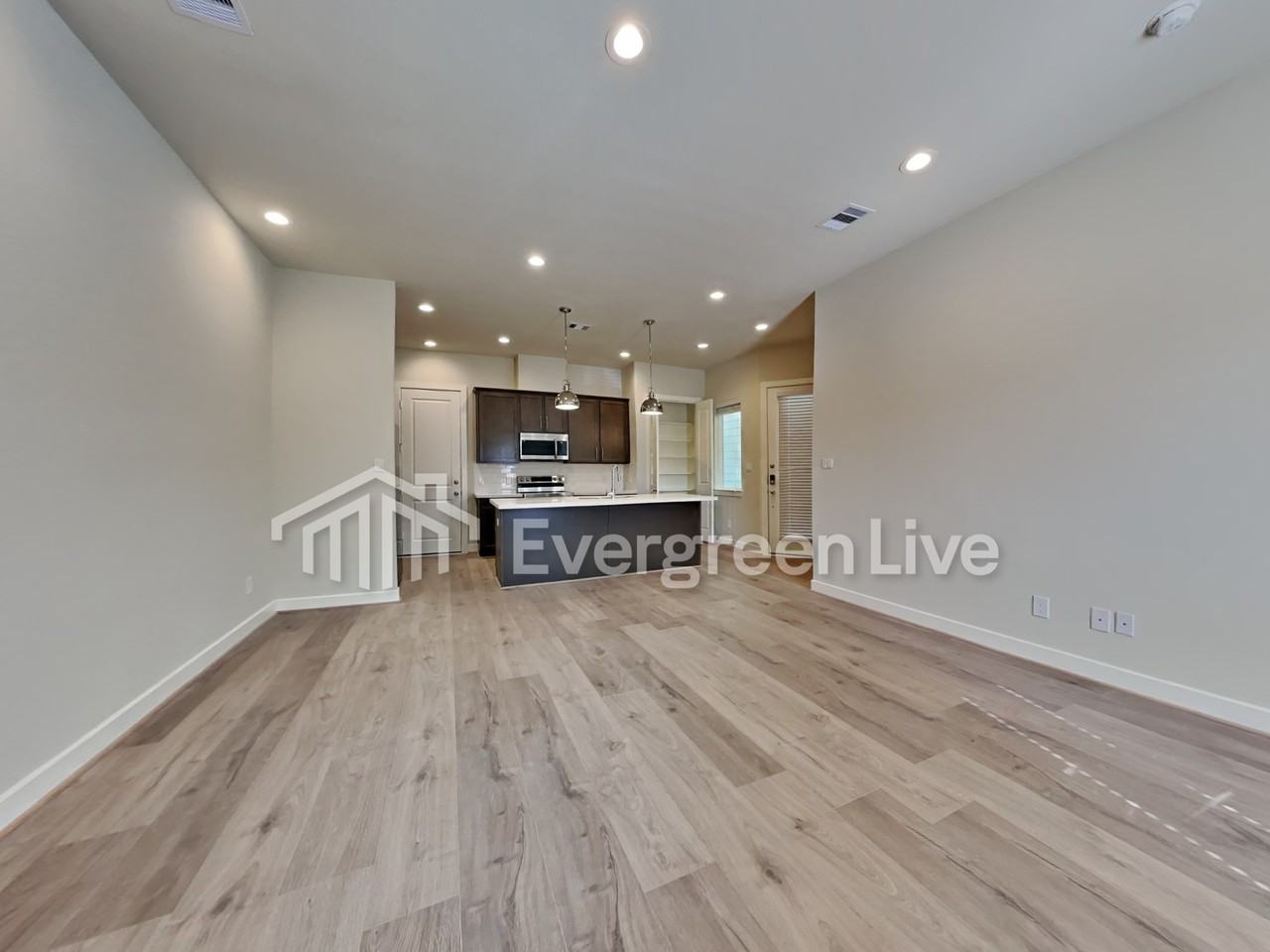 5732 Quinn Landing Ln - Photo 2 of 19