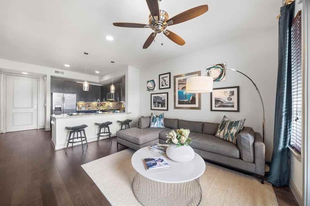 1414 Texas Avenue #502 - Photo 2 of 16