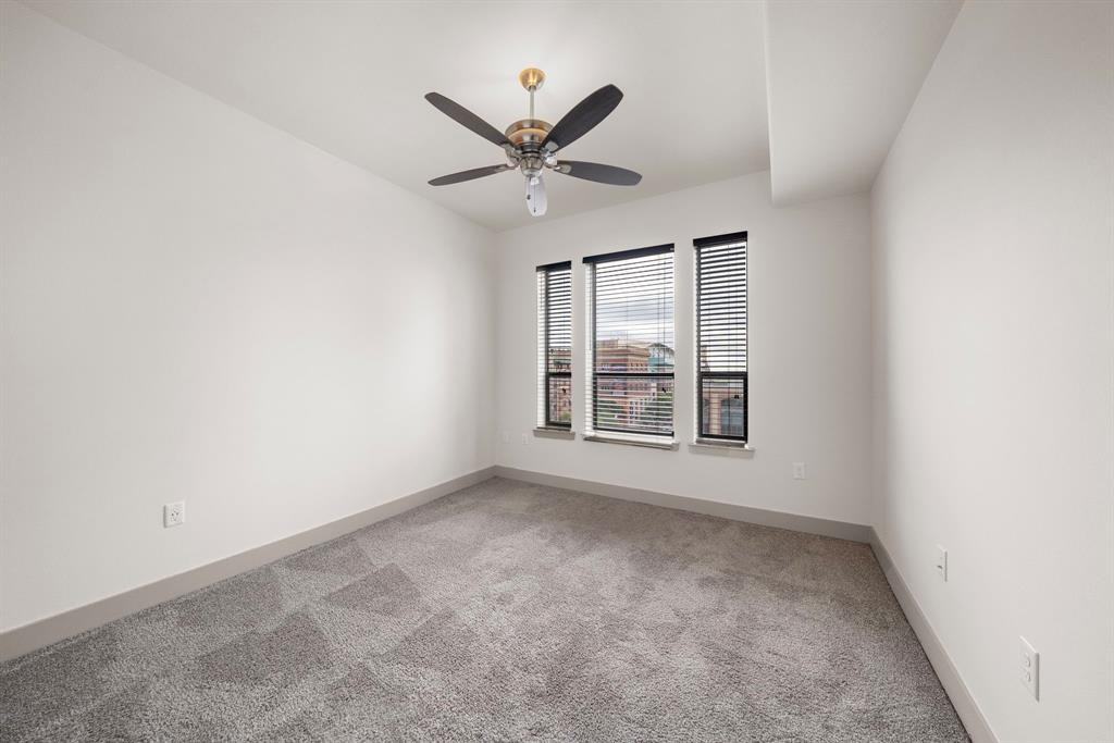 1414 Texas Avenue #502 - Photo 7 of 16