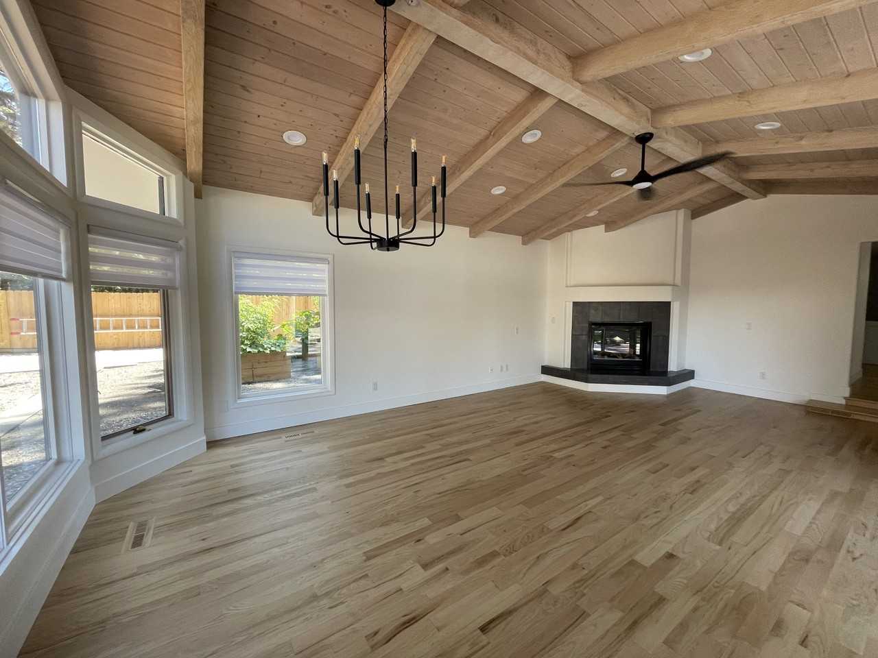 1109 Newsom St #NA - Photo 2 of 23