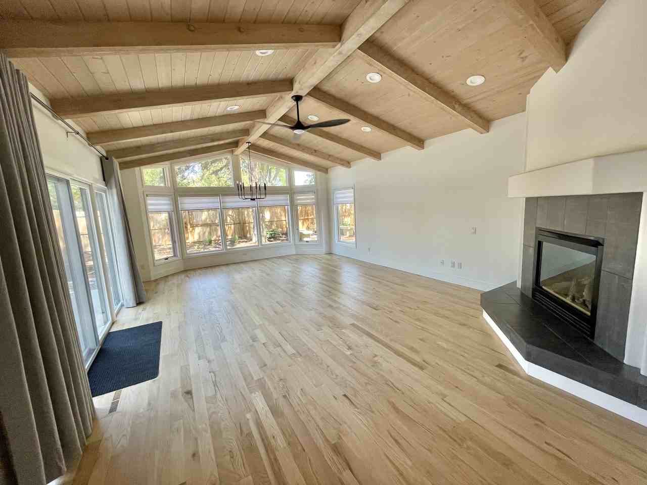 1109 Newsom St #NA - Photo 3 of 23