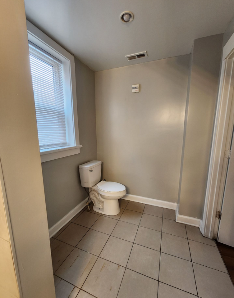 Oxmoor Indy - Photo 6 of 11