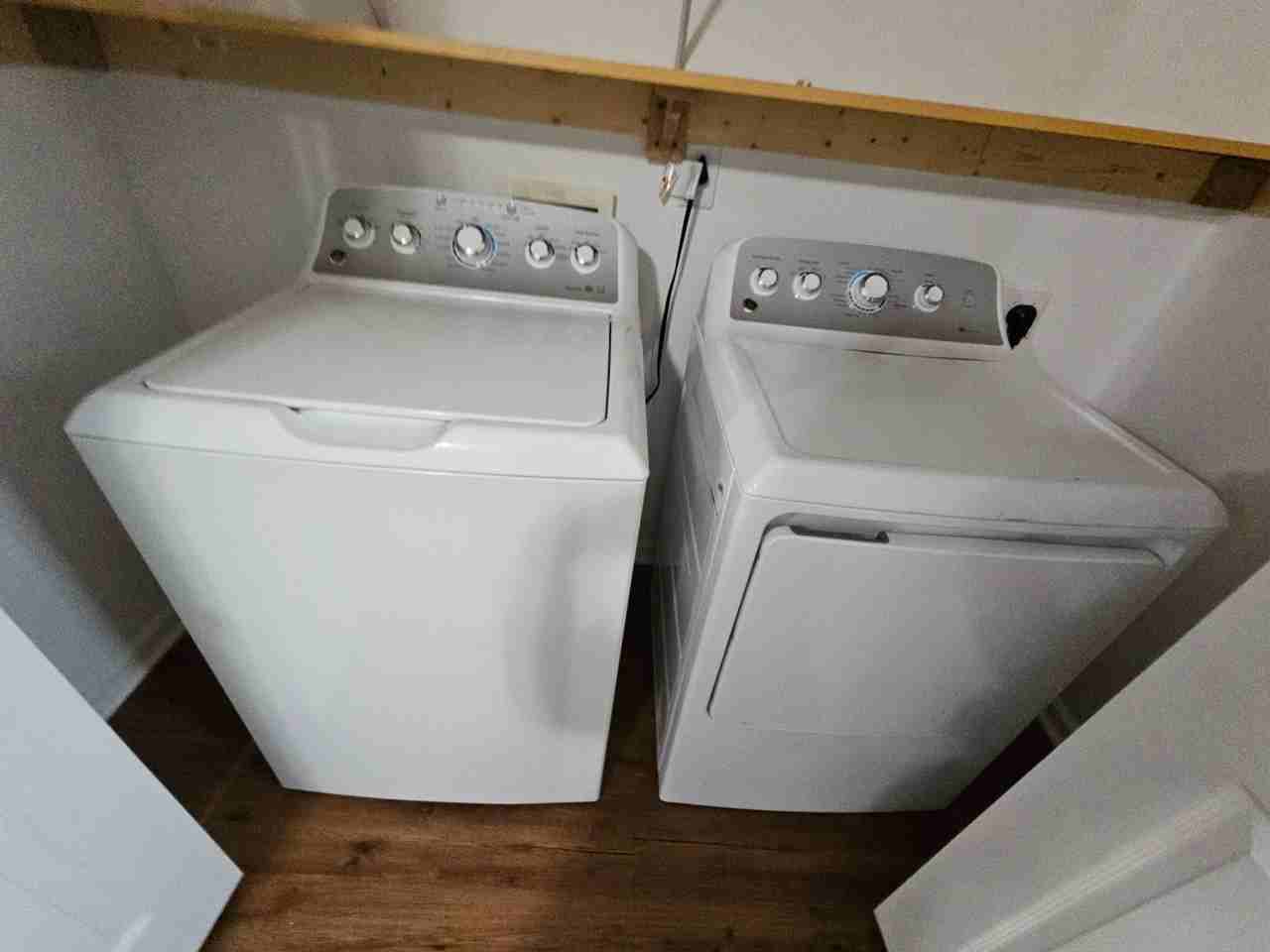 2244 Brandymill Ln - Photo 6 of 11